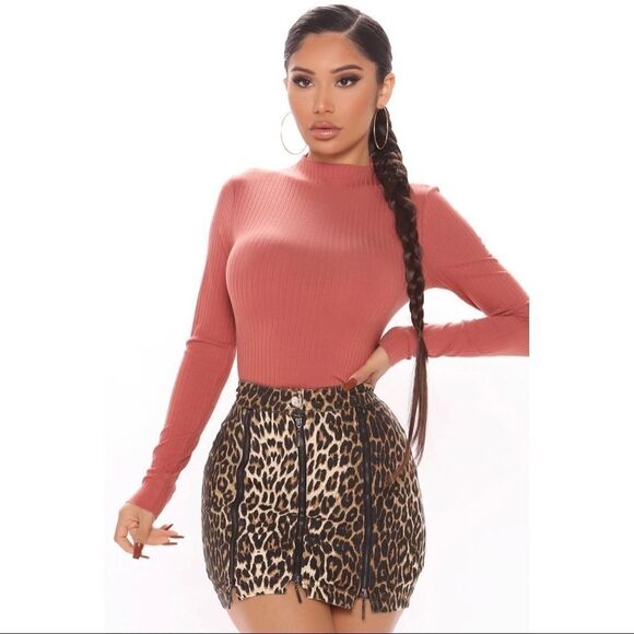 Brown Leopard Mini Skirt Exposed 3 Zipper NWT - Picture 2 of 6